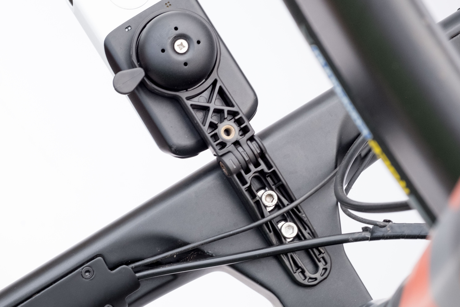 HideMyBell hides bells and GPS mounts for FI-Mount bars