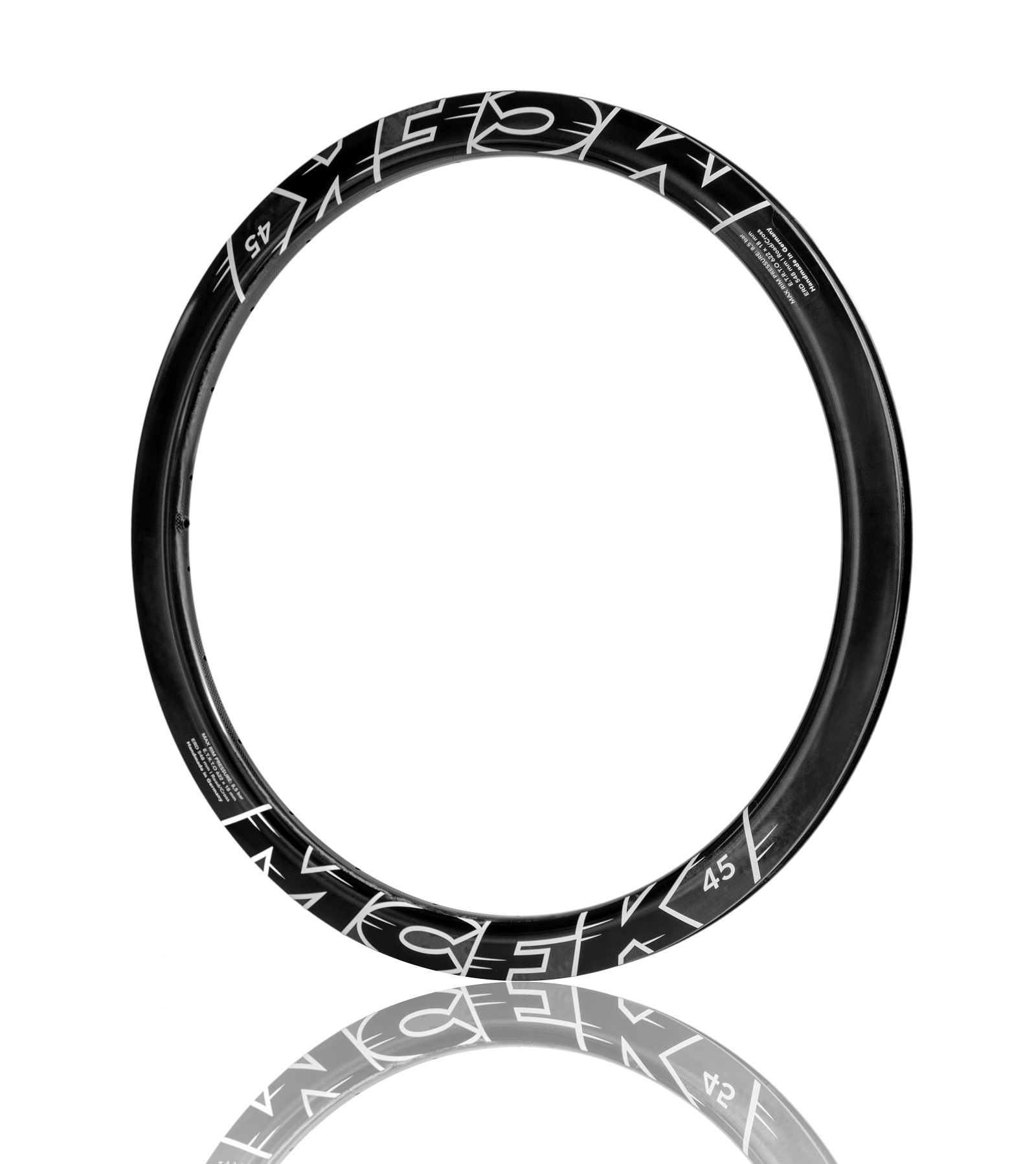 Mcfk rounds out road rim range with 25 & 45mm deep carbon rims