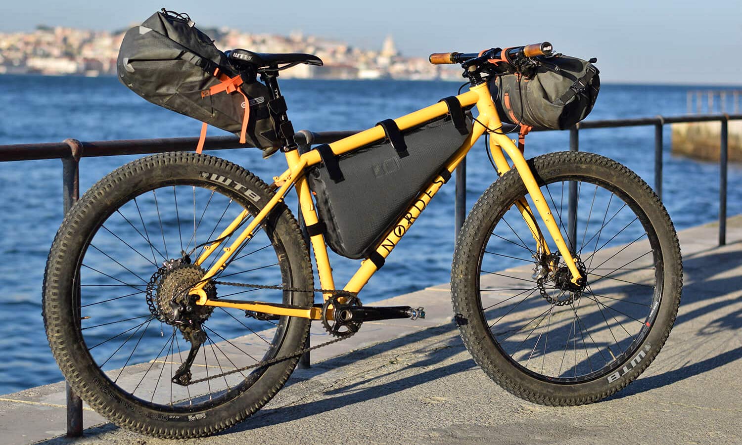 Nordest Sardinha steel 275+ adventure mountain bike bikepacking bike at the sea