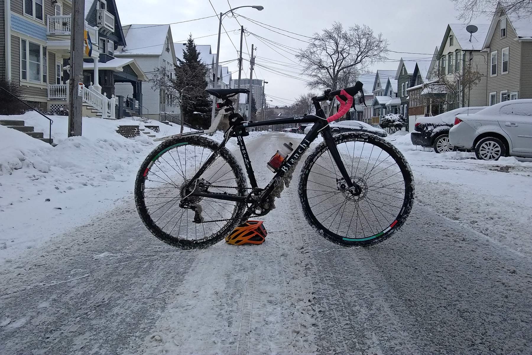 Bikerumor Pic Of The Day: Hard-knock, frozen streets of suburban Milwaukee