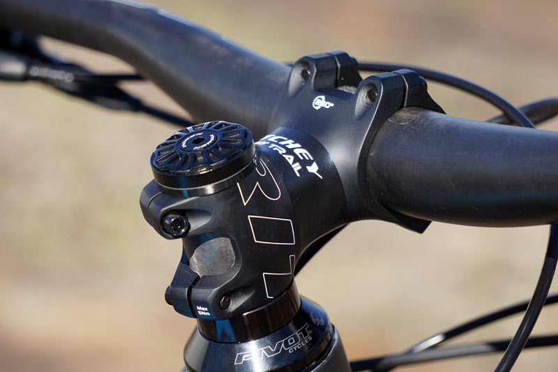 ritchey was trail 35 carbon fiber handlebar and 220 stem review