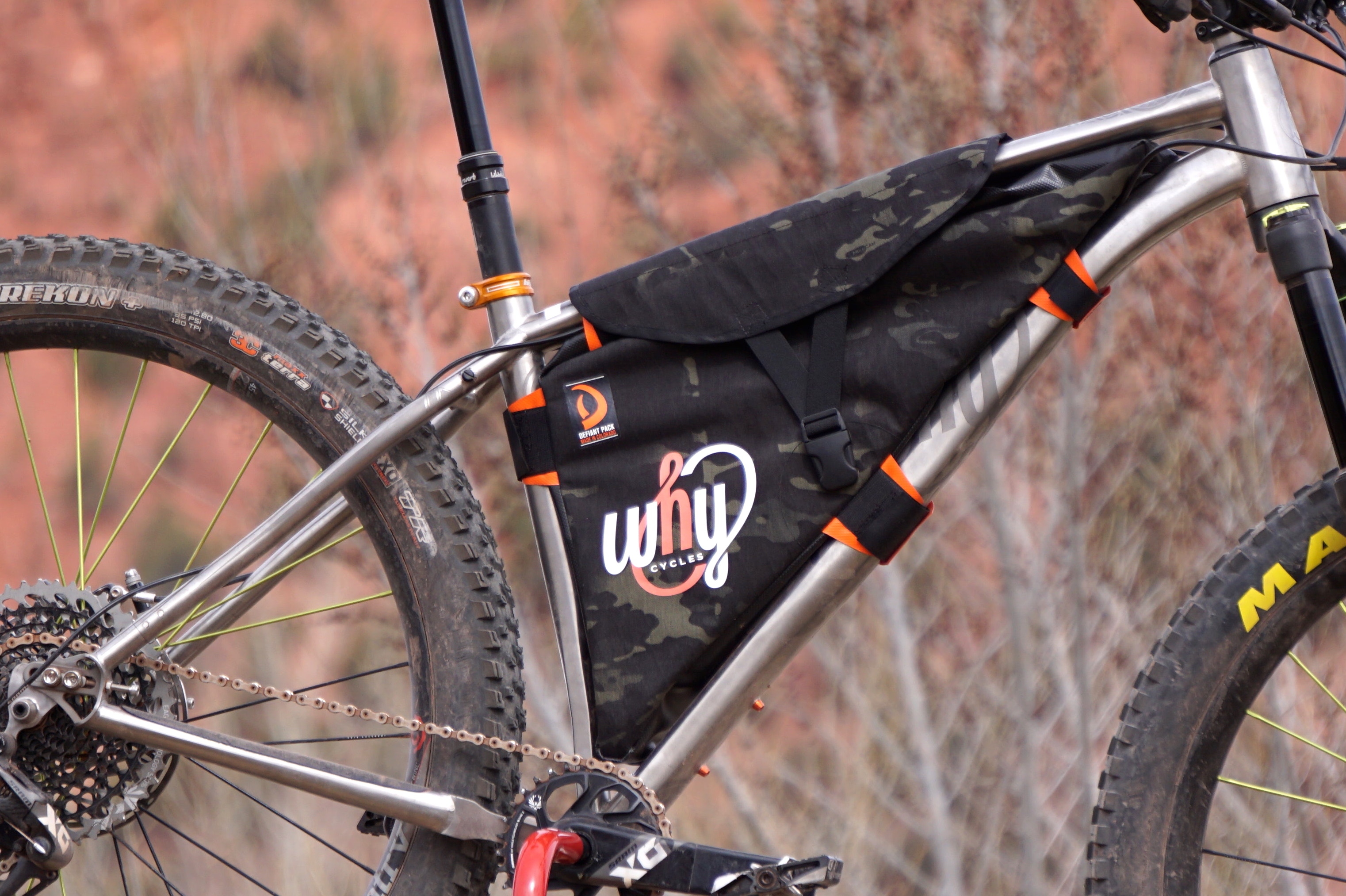 Why Cycles & Defiant Pack team up for zipper-less custom frame bags