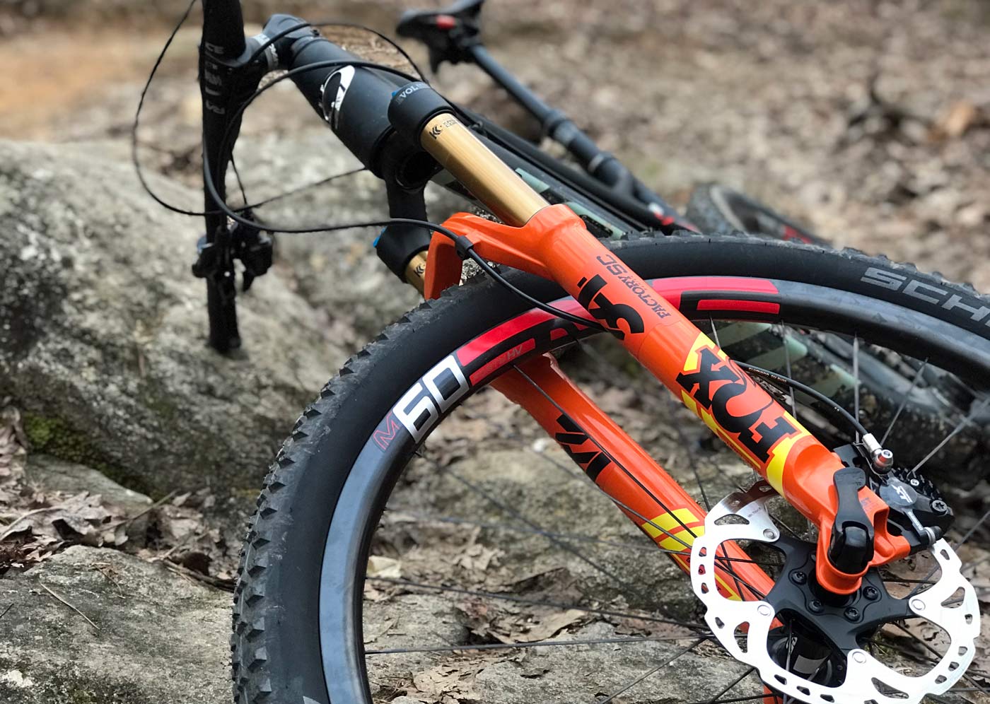 2019 Fox 34 SC 120mm lightweight trail mountain bike suspension fork first look details and weight