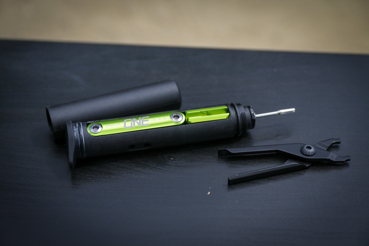 SOC18: OneUp shows quick change dropper travel, new EDC tubeless Jabber & chain pliers