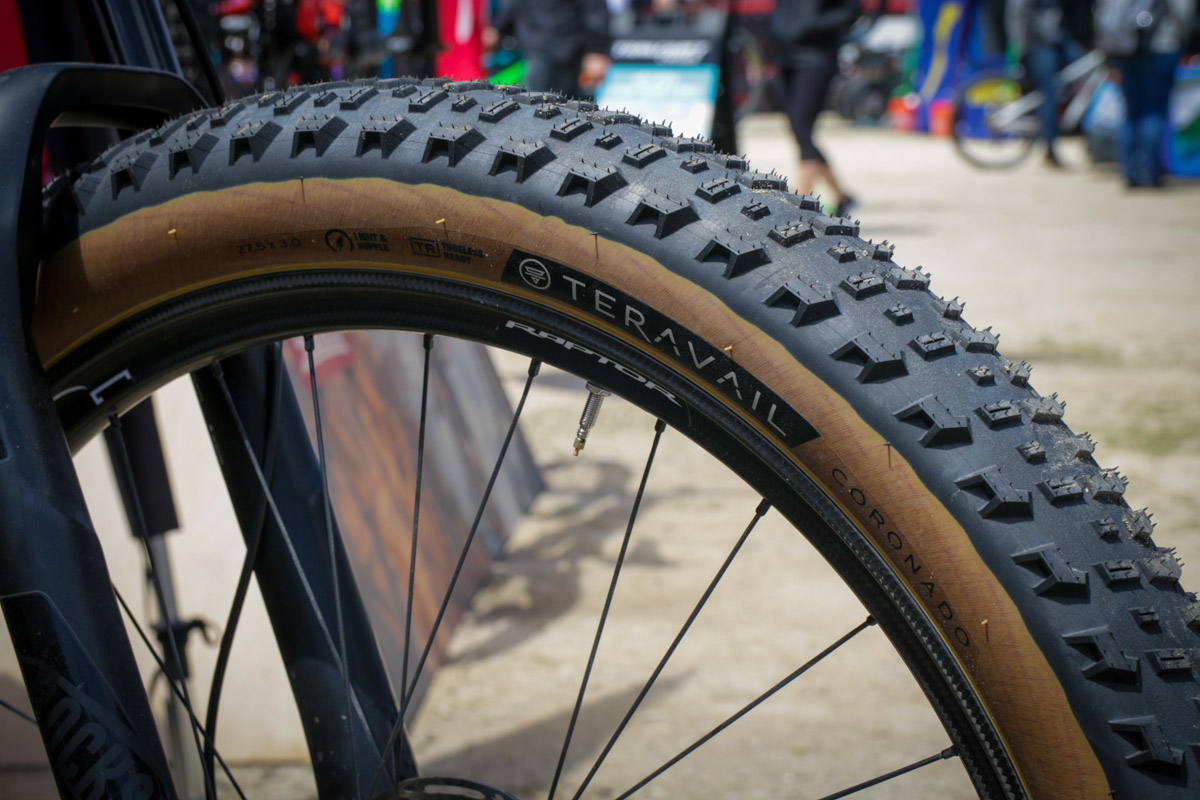 SOC18: Teravail adds tan sidewalls for road, gravel, & plus along w/ new tire sizes