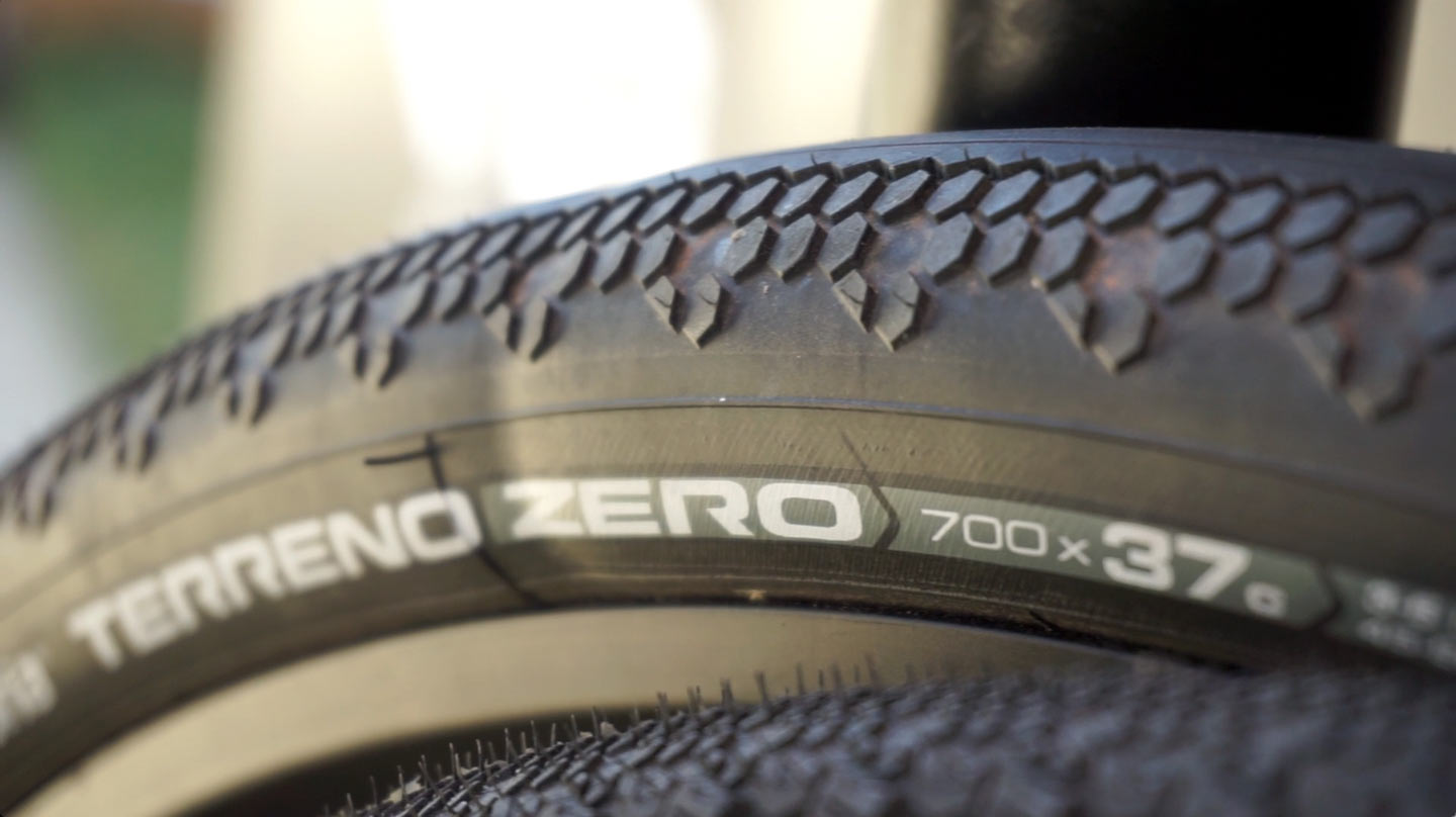 vittoria terreno zero tubeless ready gravel road bike tire