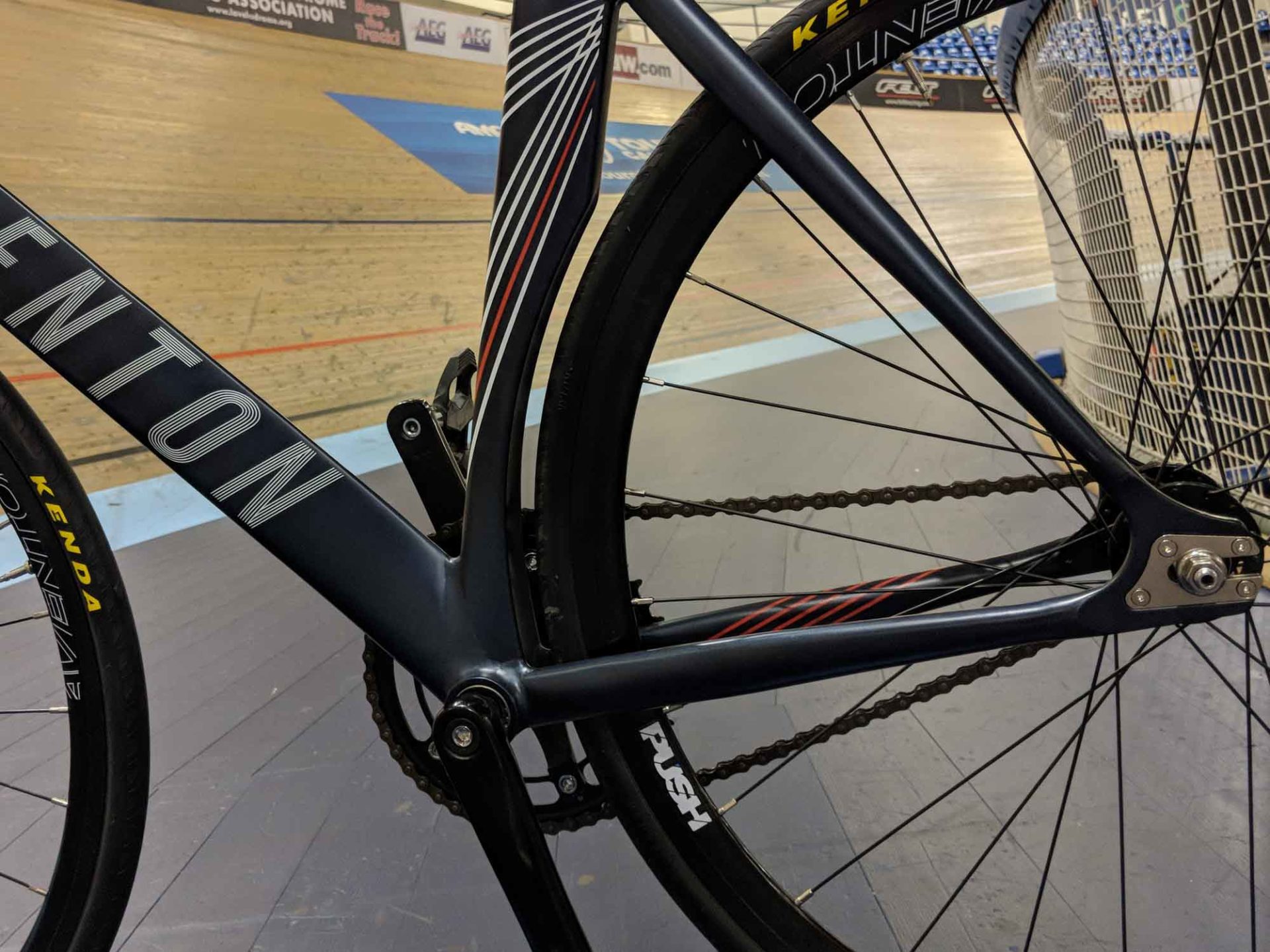 Review New Aventon Mataro is a surprisingly raceready, sub600 track