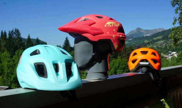 MET Eldar premium youth trail mountain bike helmet for kids