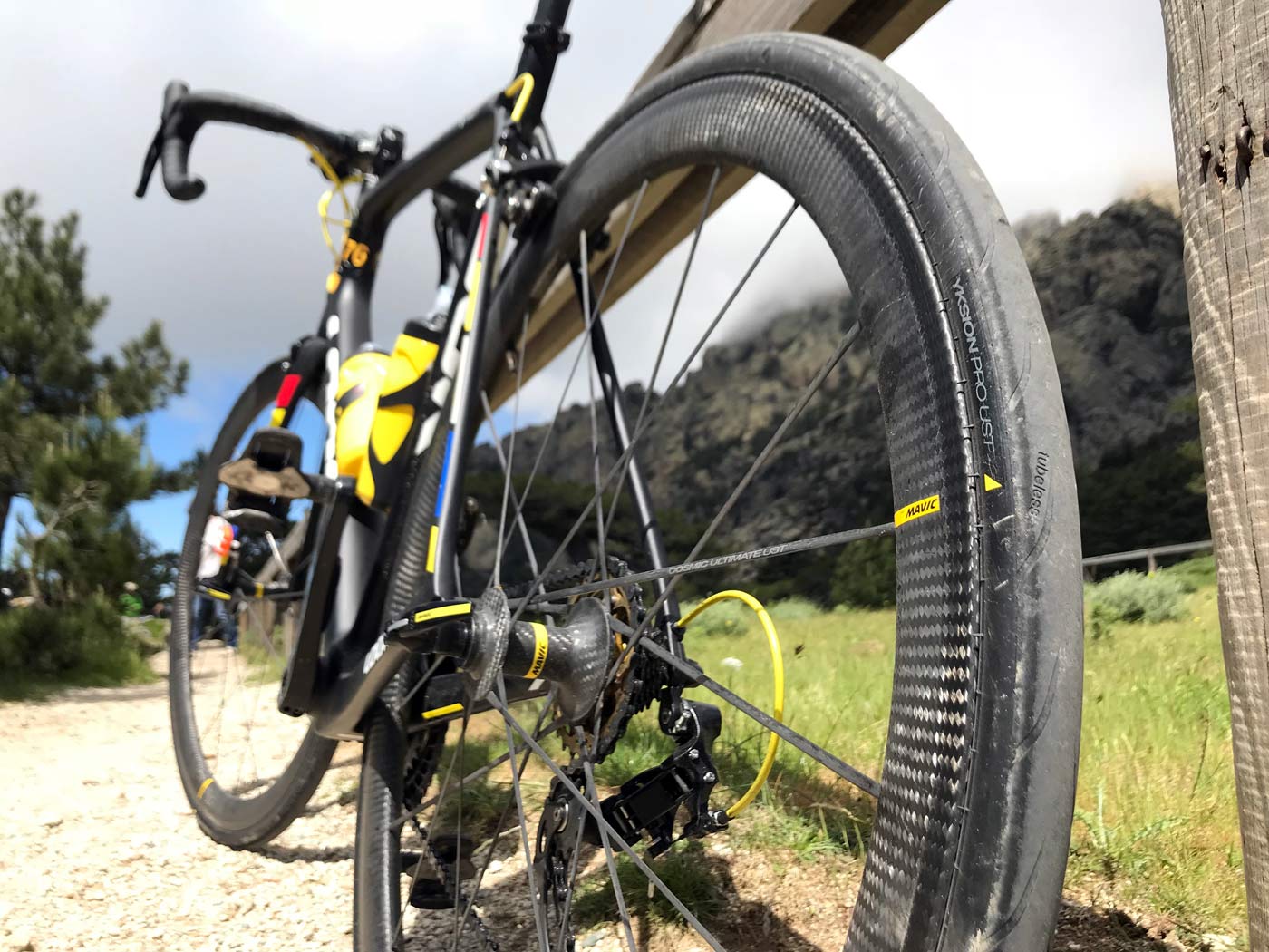 mavic cosmic pro carbon ust wheelset