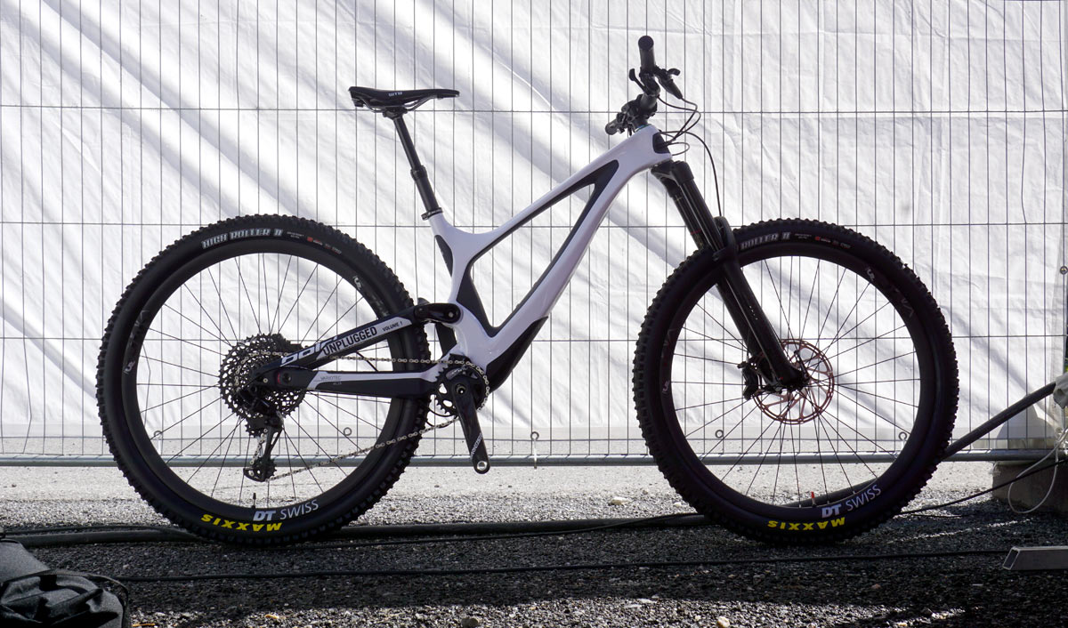 Bold Unplugged enduro mountain bike ready to shred – First ride review!