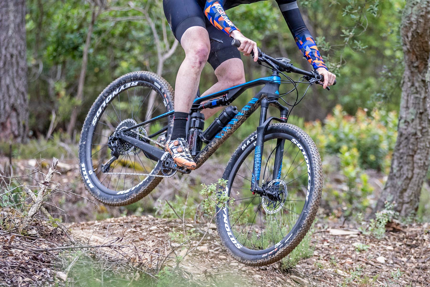 2019 Canyon Lux 100mm carbon full-suspension XC race bike