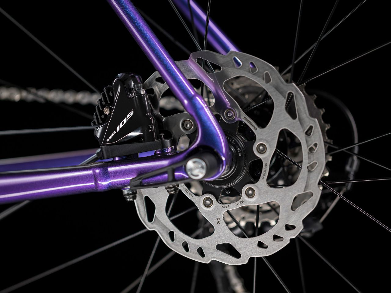 Trek's new Émonda ALR mimics higher end carbon bikes w/ attractive aluminum frame