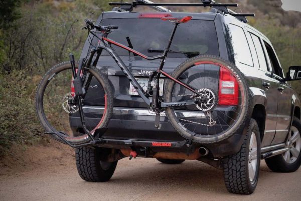 Yakima's new one-bike hauler is compact, light, and easy to use.
