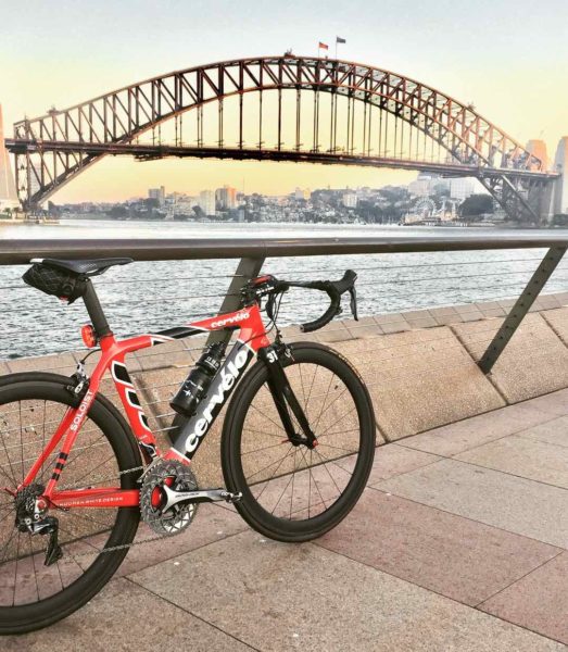 bikerumor pic of the day road cycling on a cervelo, sydney harbour, australia.