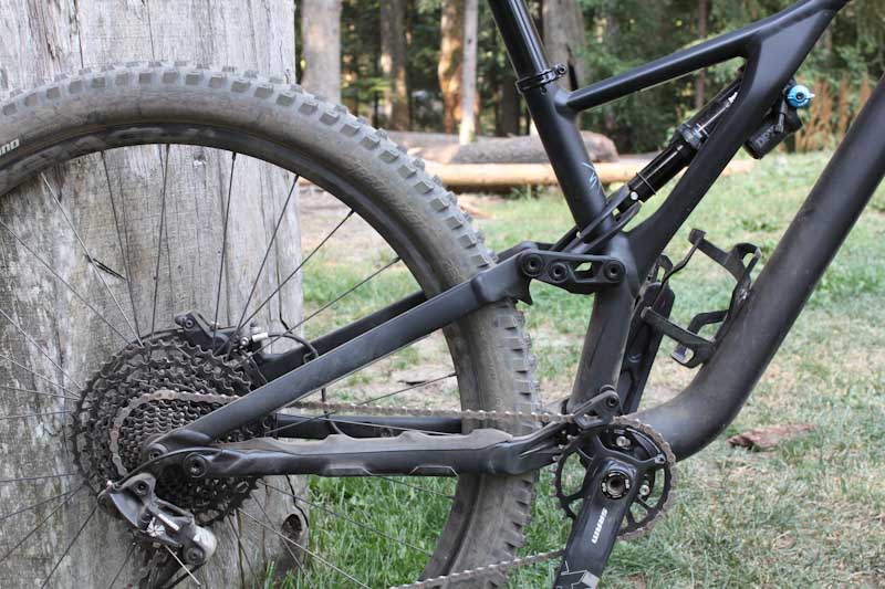 Specialized stumpjumper 2018 discount 29er