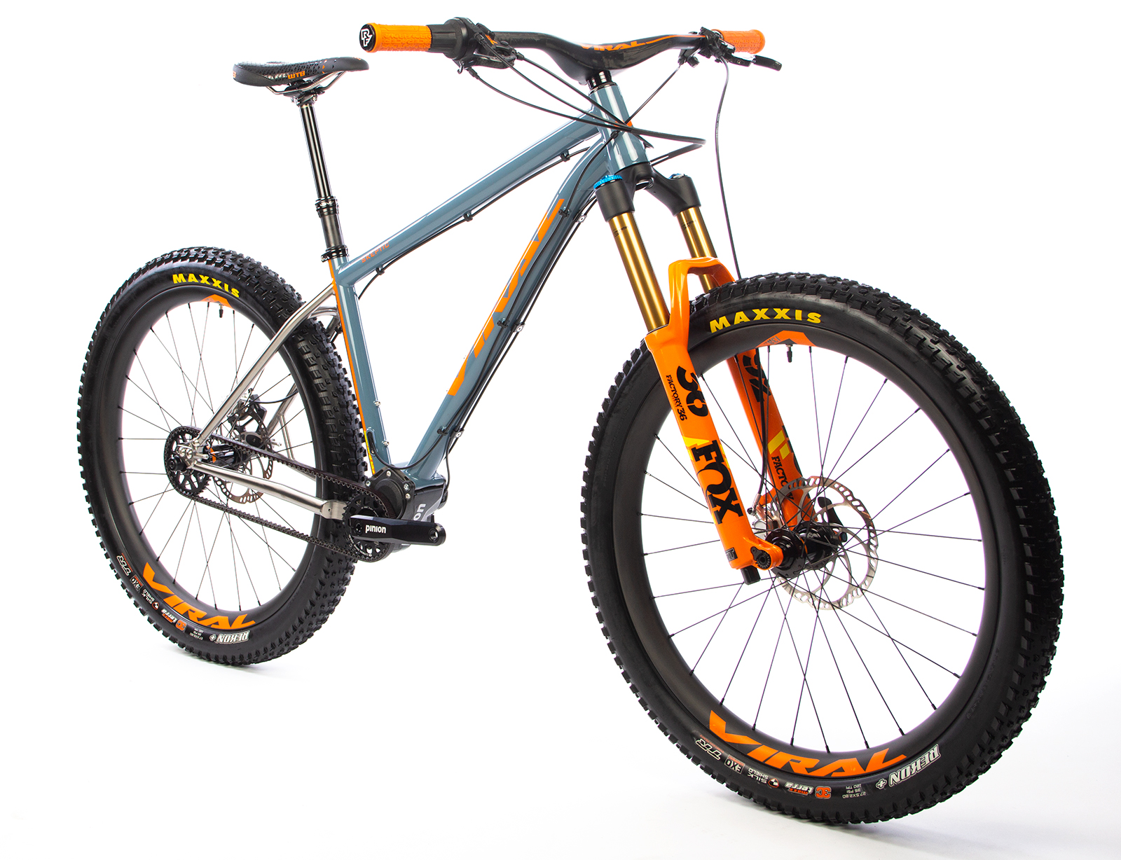 Viral Dérive is a belt drive, Pinion gearbox bikepacking rig, free i9 wheels w/ preorder