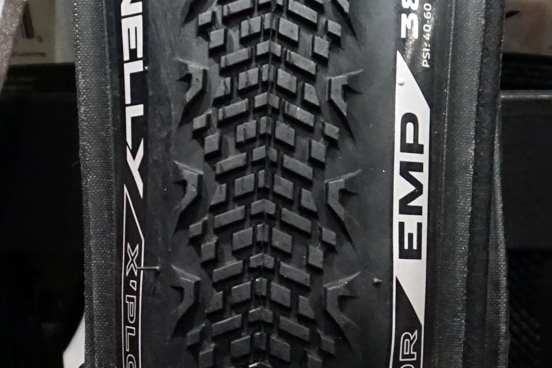 2019 Donnelly EMP gravel road bike tire for aggressive terrain