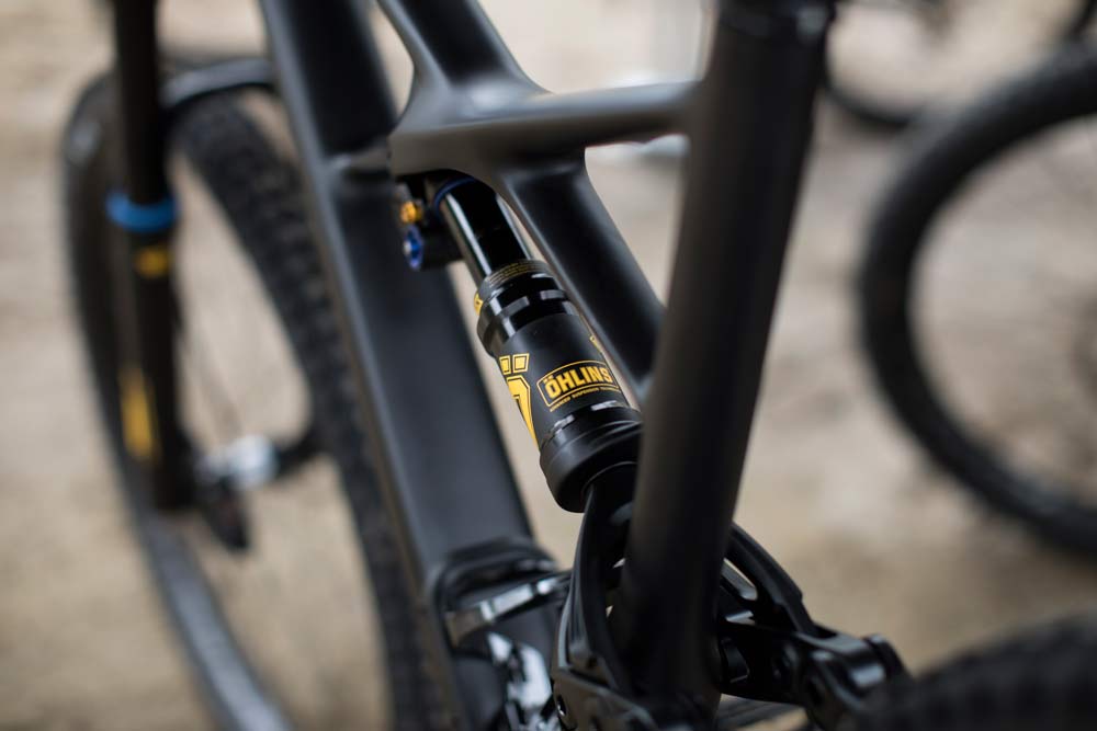 2019 Ohlins TTX Air rear mountain bike shock tech specs and details