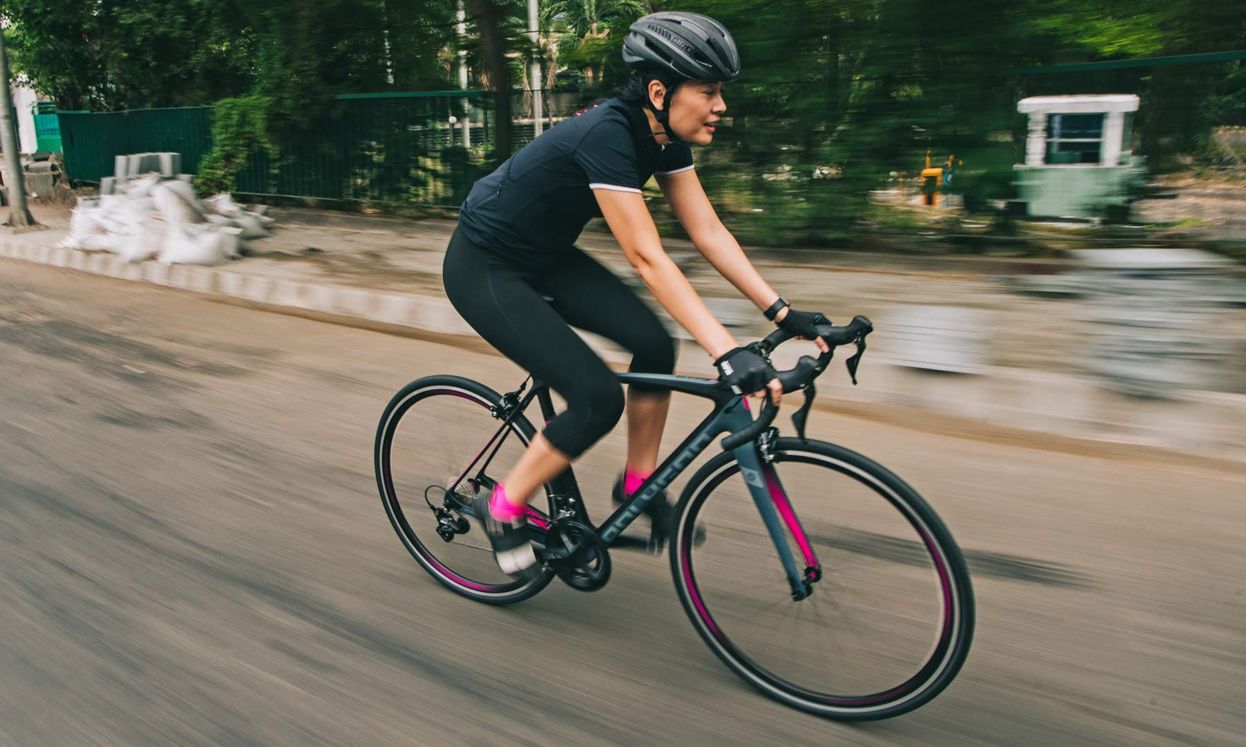 Polygon Divine R women's performance carbon road bike