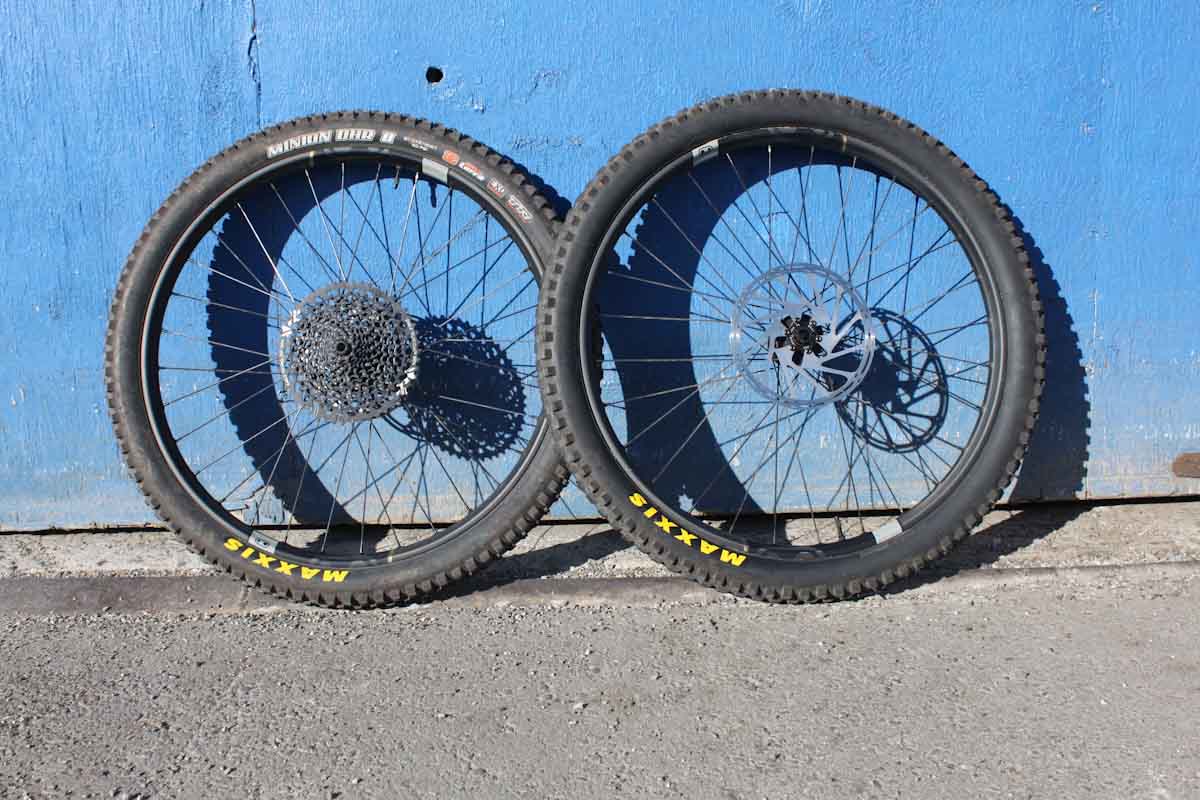 Crankbrothers Synthesis carbon wheelset, E 11 test wheels