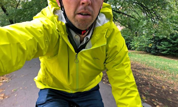 Rapha Commuter Jacket, lightweight waterproof urban cycling city bike raincoat