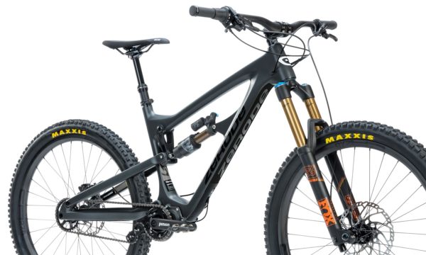 Zerode Taniwha Trail Carbon Shifts To Less Travel, In Pinion Gearbox ...