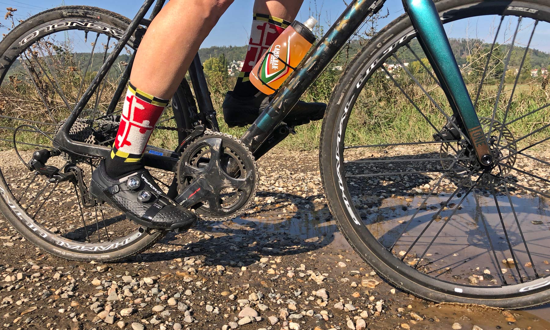 gravel bike pedals and shoes