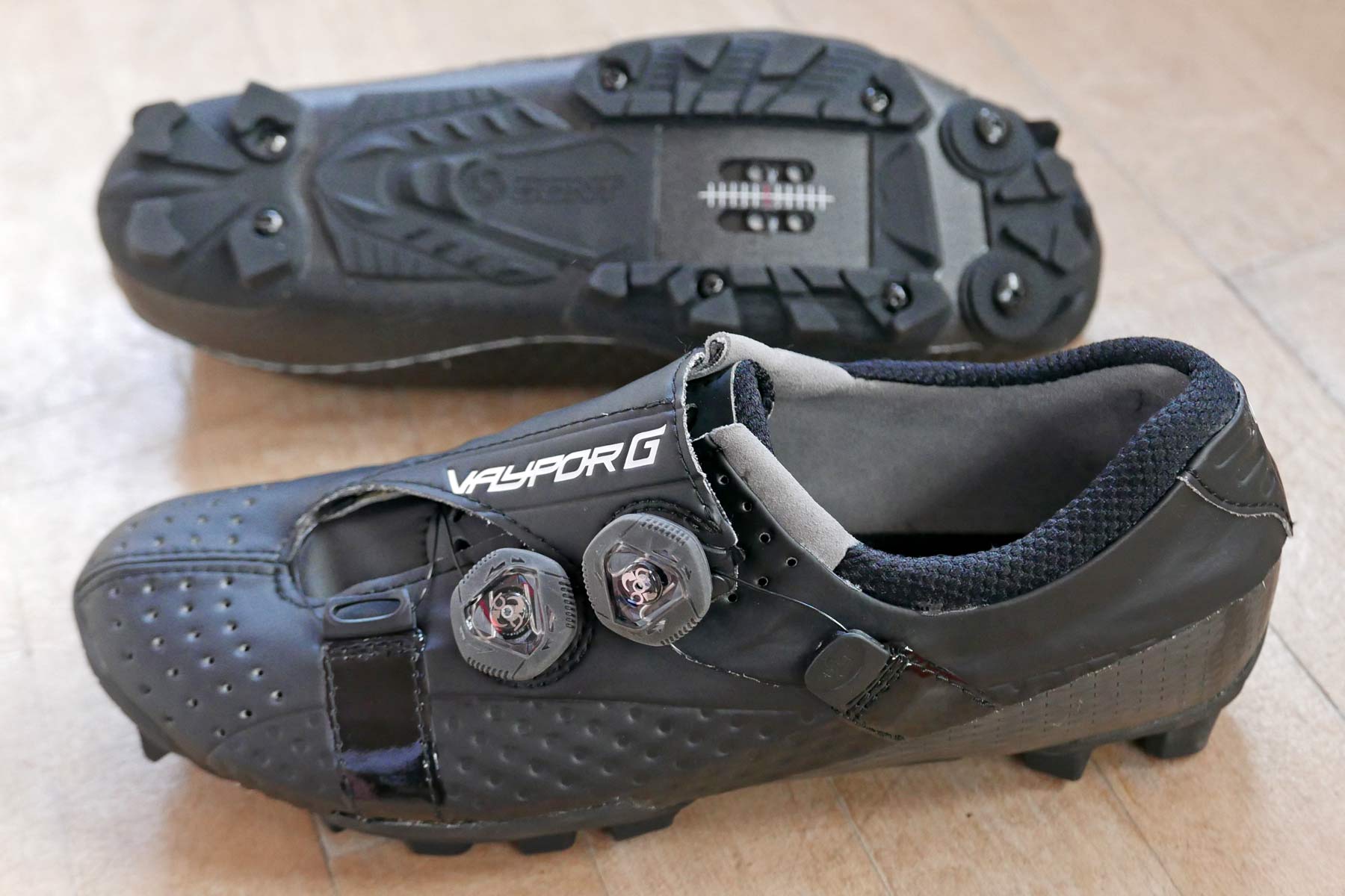 Bont Vaypor G ultra stiff, full carbon gravel road bike performance gravel bike shoes