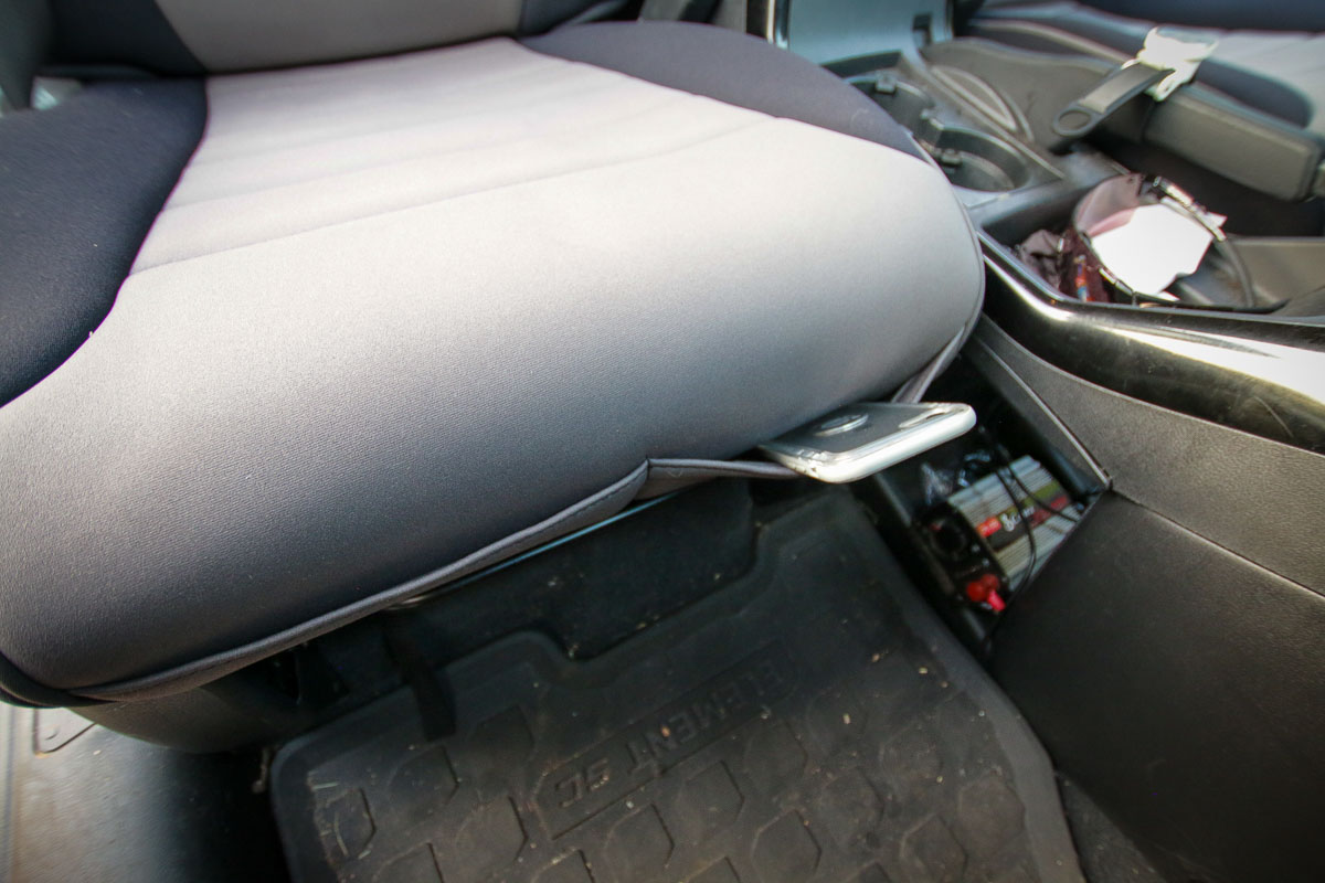 #Vanlife Review: Custom waterproof Honda Element seat covers from Wet Okole