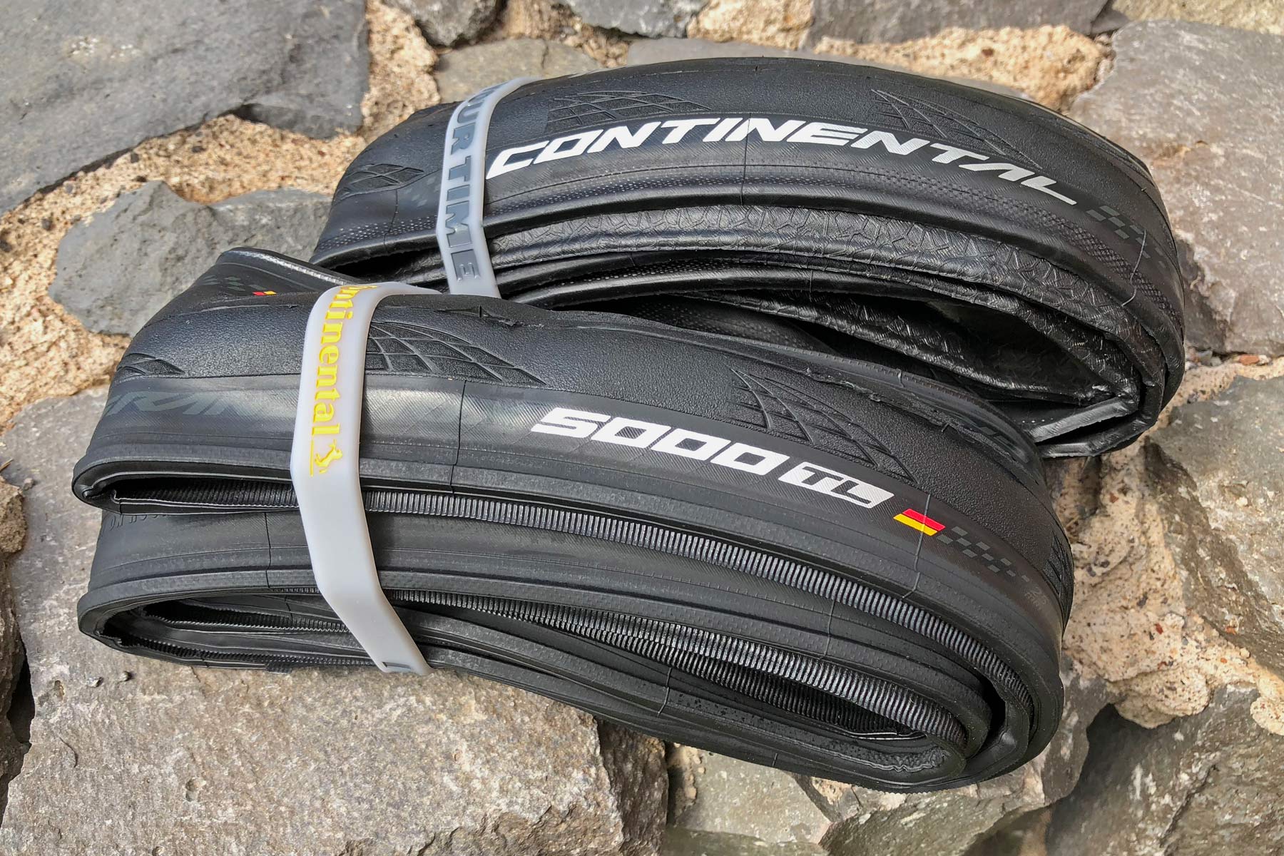 Continental GP 5000 TL tubeless road tire, a fully tubeless modern remaking of the industry benchmark road tire