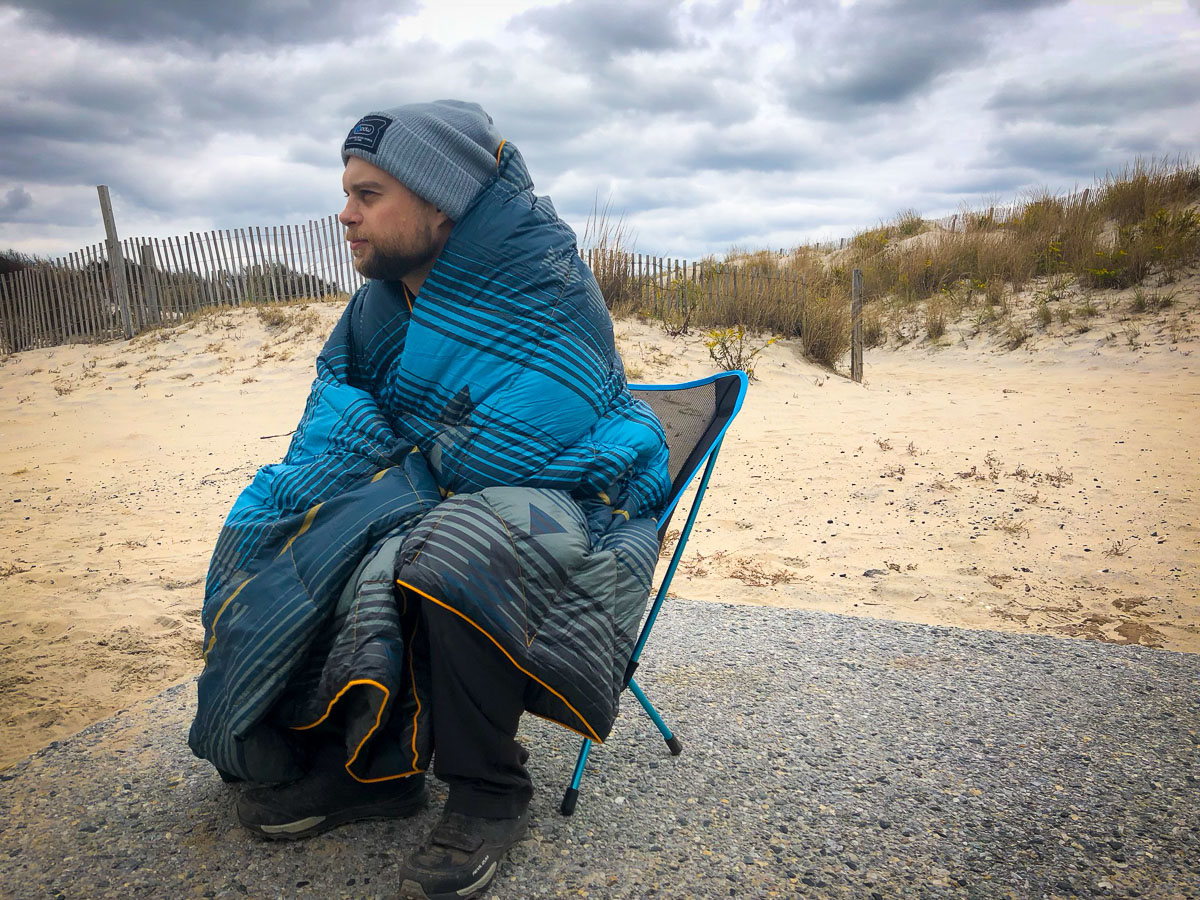 Vanlife review: Rumpl puffy down blanket will keep you warm on the go