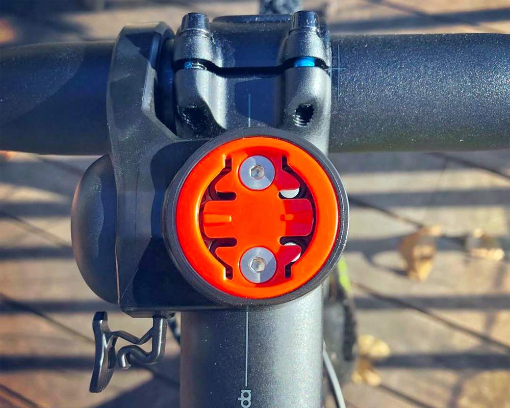 CloseTheGap's new mountain bike HideMyBell Insider GPS mount