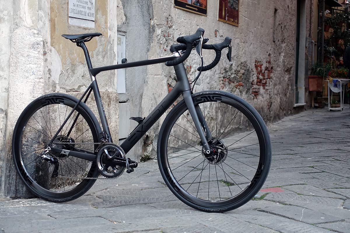 custom carbon fiber bike frame