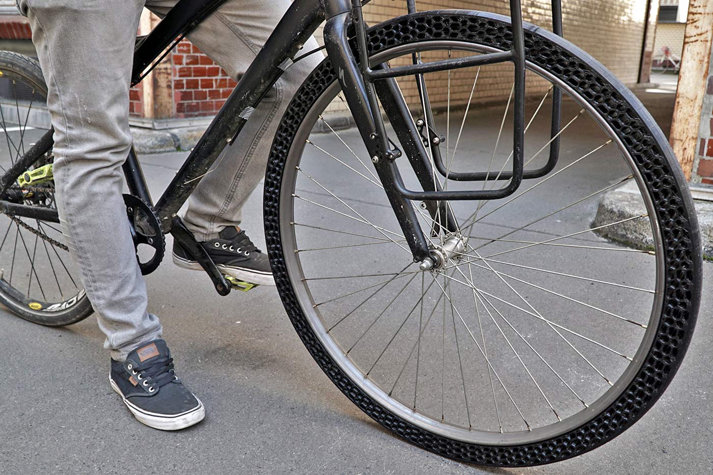 BigRep The Airless Tire prototype 3D printed NowLab bike tire