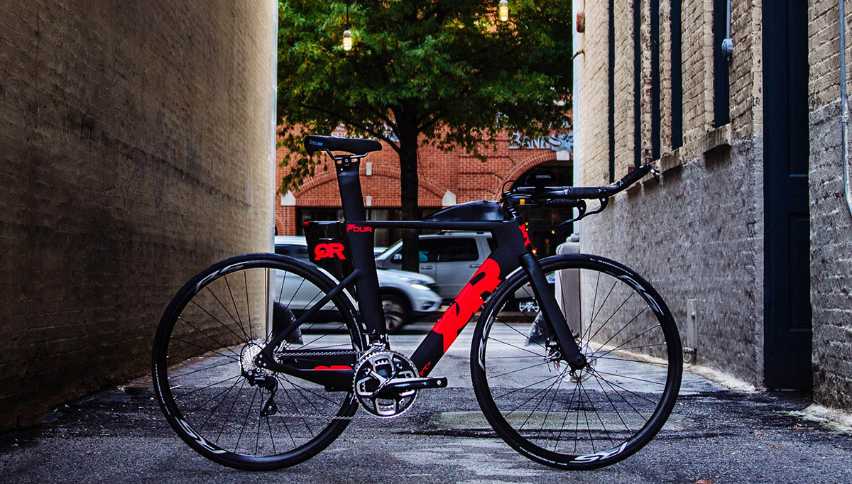 Quintana Roo stops quickly for less money with new PRfour Disc Tri bike