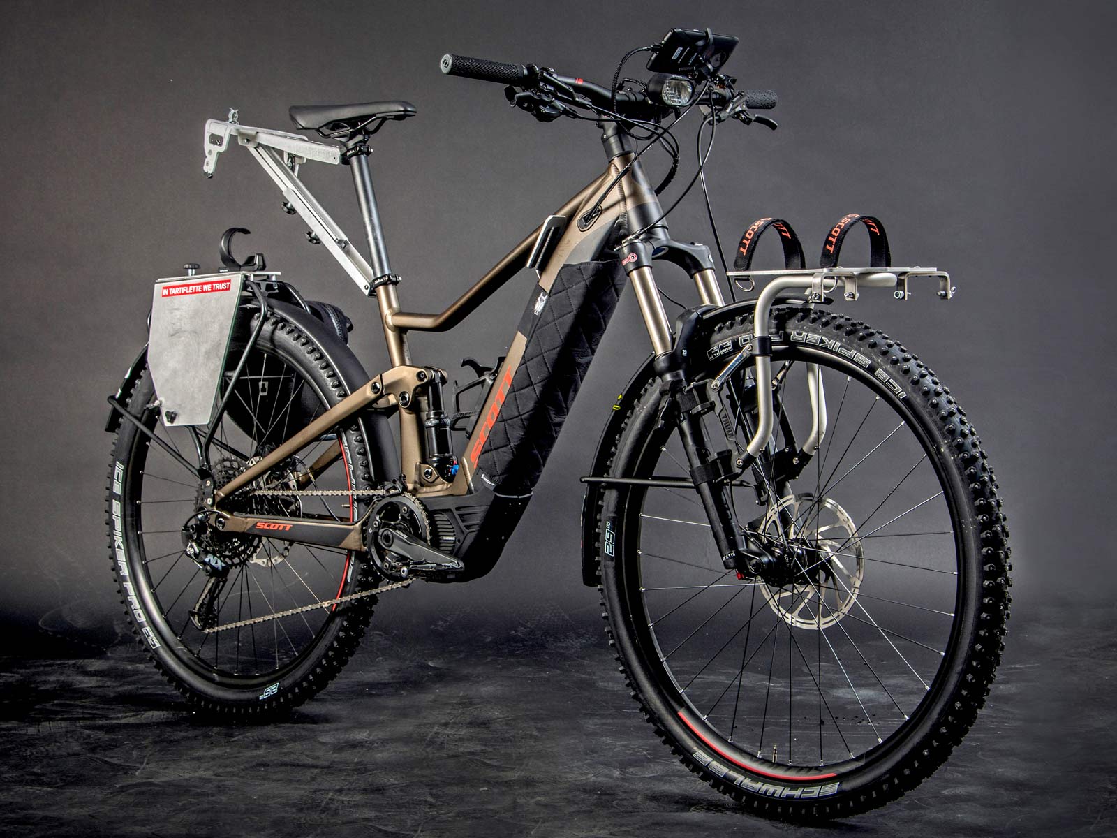 Scott SK-eRIDE approaches the absurd, an e-MTB shuttle to ski 