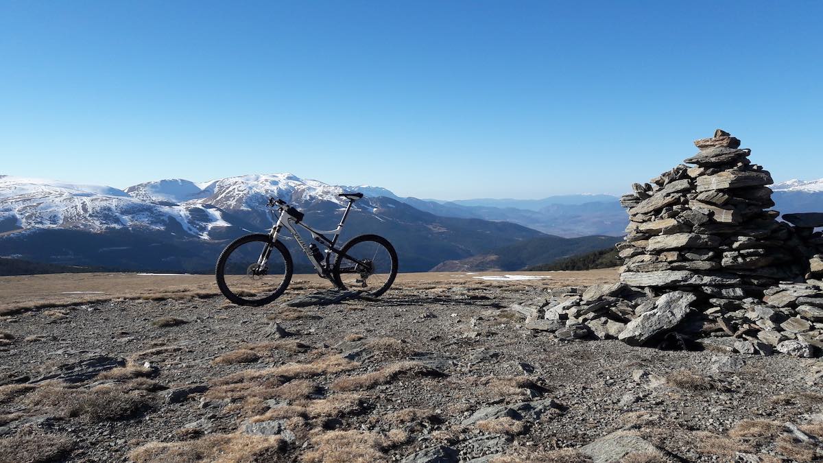 bikerumor pic of the day mountain biking the Coma Morera peak on the border of Spain and France.