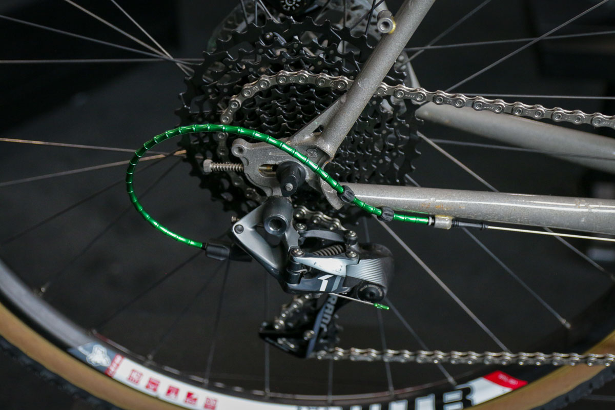 Dropper post specific cables? Jagwire Pro Dropper Kit makes it a reality