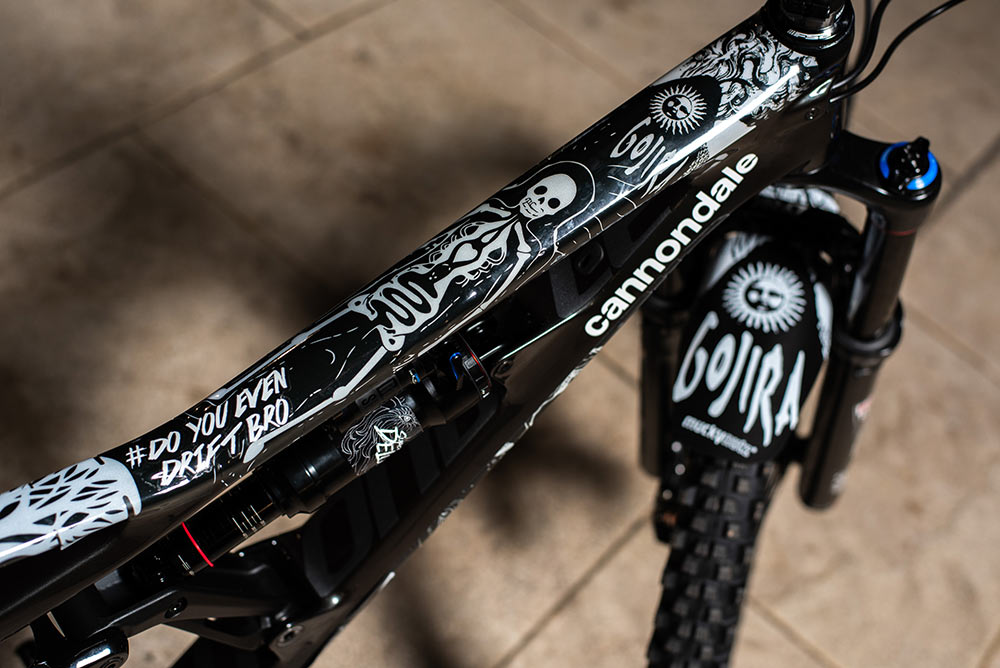 jerome clementz custom Gojira heavy metal theme cannondale enduro mountain bike