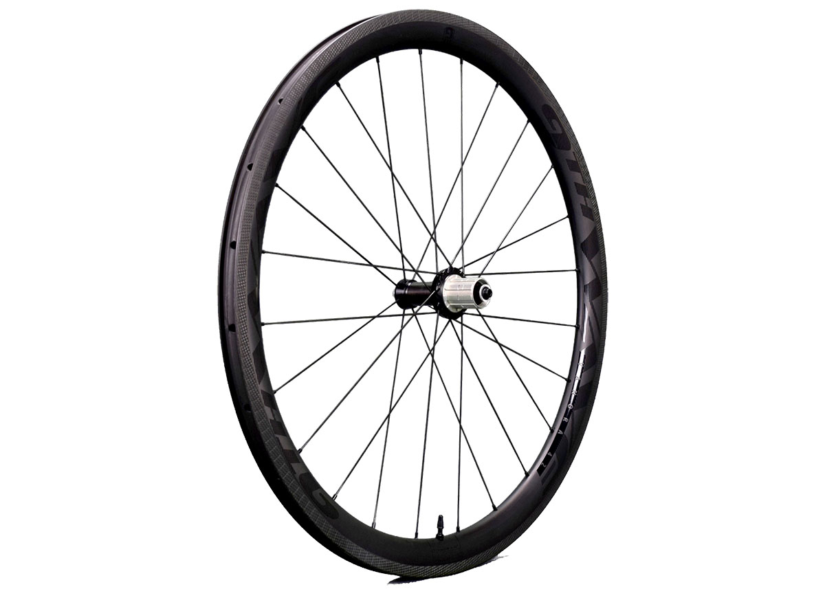 9th-Wave-Cycling-VANORA-38.42-carbon-rear-wheel