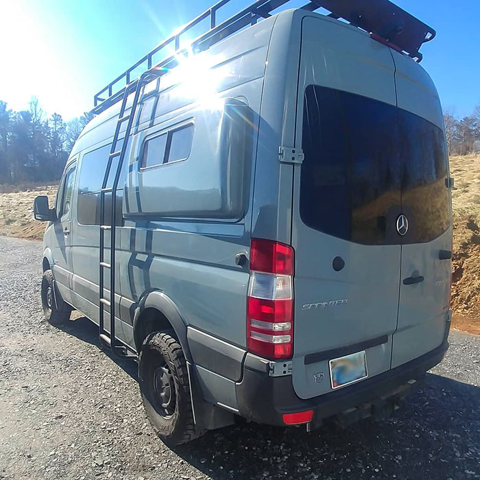 Blue-Ridge-Adventure-Vehicles-4x4-sprinter-van