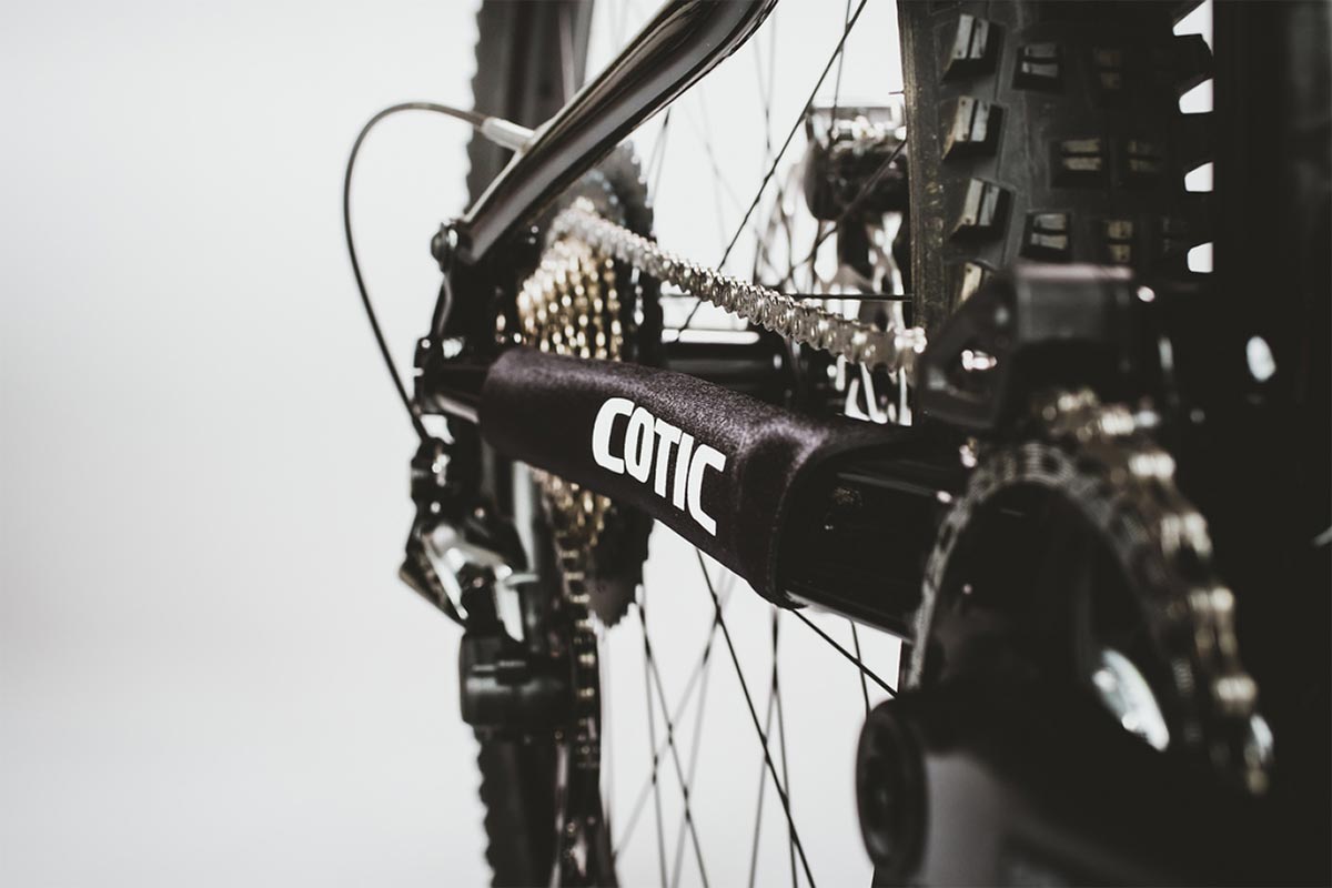 Cotic-Flare-trail-mountain-bike-long-shot-geometry-steel-27.5-chain-stay