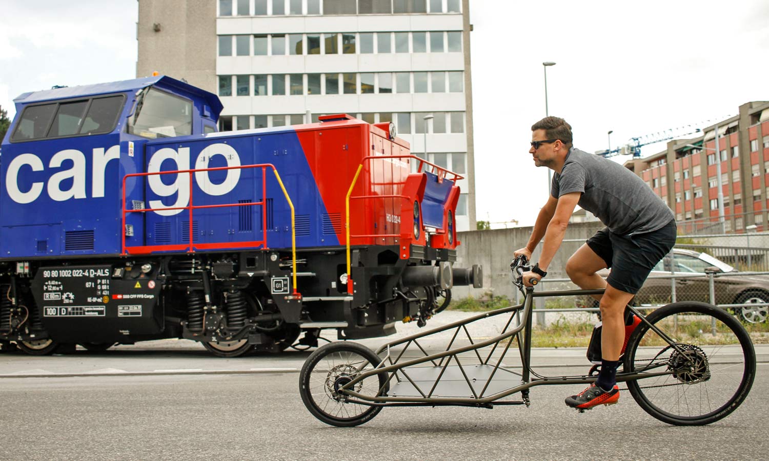 Obst&Gemüse + Elian Cycles Ultimate e-Cargo Obst&Gemuese+Elian limited edition e-bike custom cargo bike