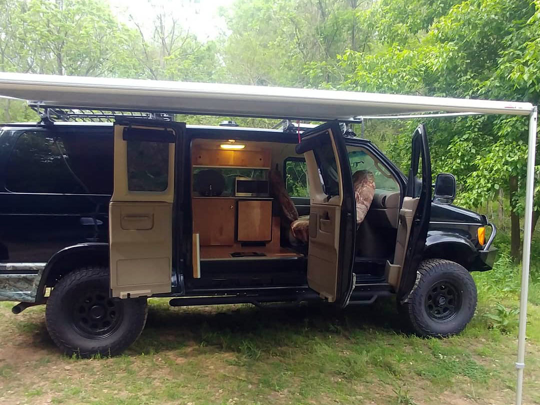 full size Ford E-series van conversion for mountain bikes and vanlife