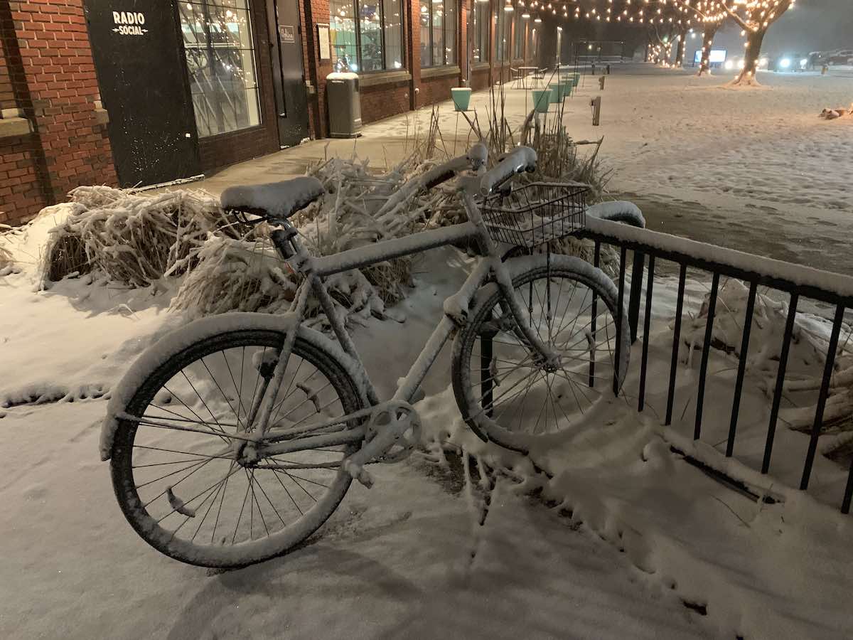 bikerumor pic of the day handsome bicycle covered in snow in rochester, New York.