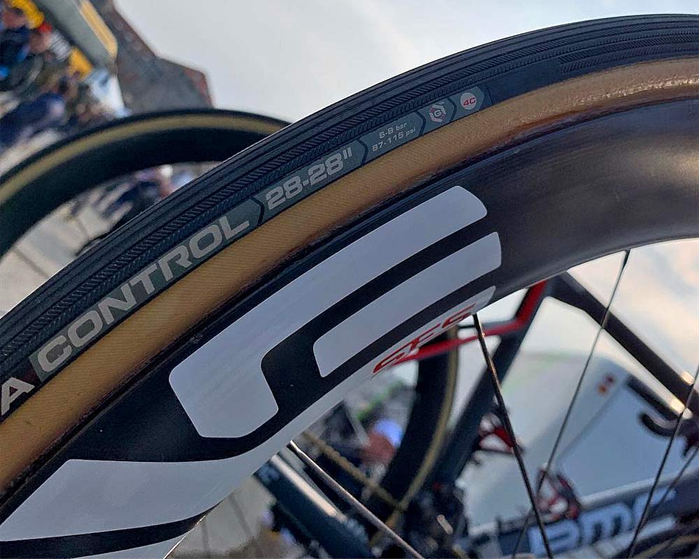 The Rise of the 28mm tubular, Pro roadies get fatter to go faster: Behind the Peloton at Gent-Wevelgem, photo by Mikey van Kruiningen