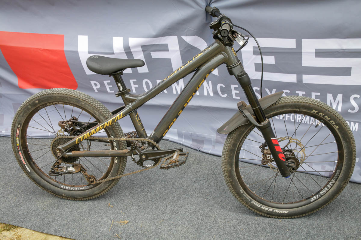 Hayes builds a better mountain bike for kids w/ complete JUnit performance system
