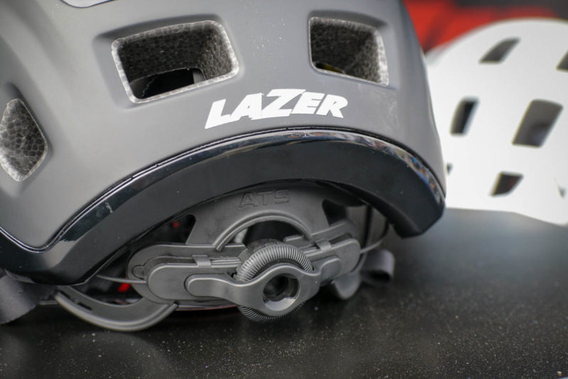 lazer helmets rear retention mechanism