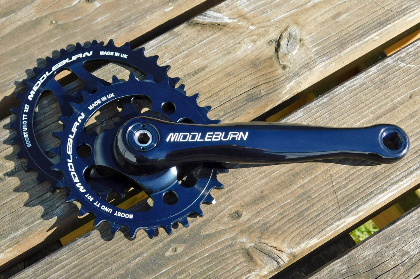 Middelburn Uno cranks out Boost-spaced, direct-mount thick/thin 1x rings