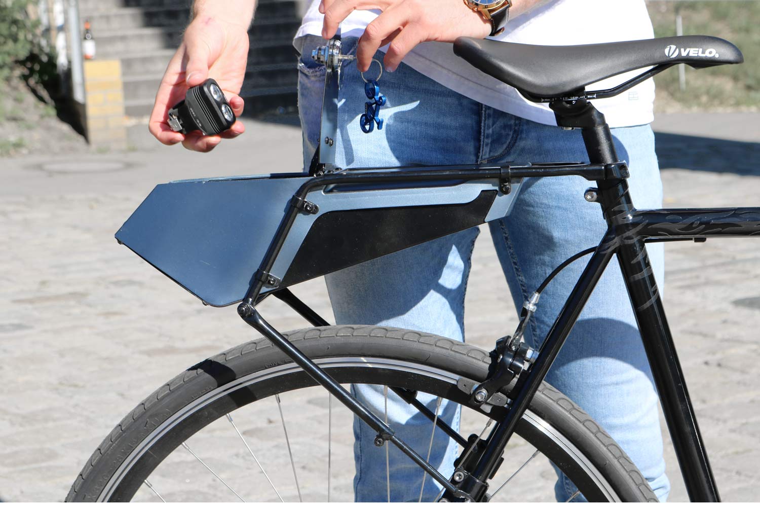 Otek Bicycles Aerocarrier lockable bicycle trunk,semi secure on bike glovebox and pannier rack